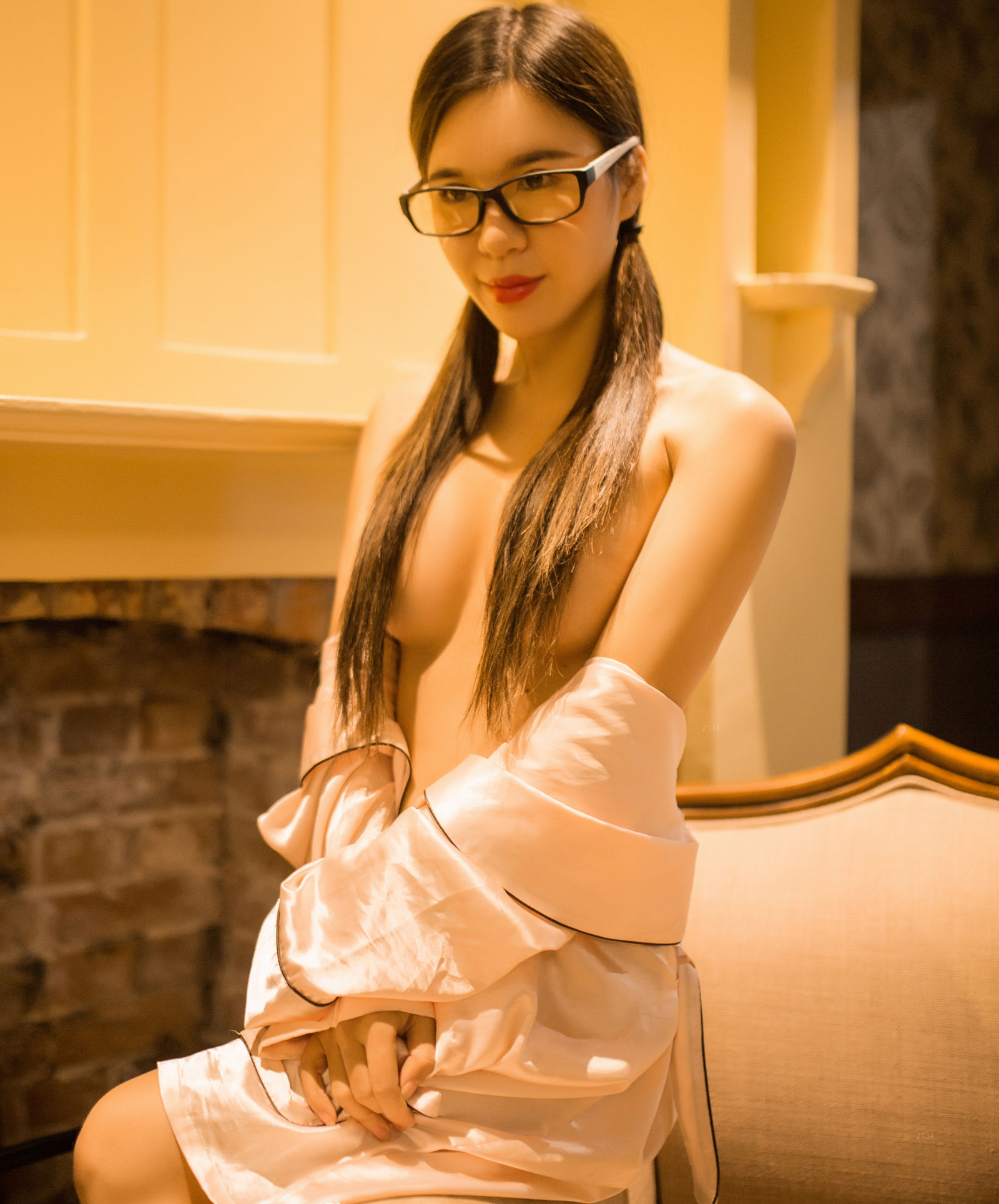 Girlt果团网模特美女性感艺术写真图片萌系女仆王紫